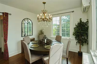 7 Avondale Road, Yonkers, NY 10710 - Photo 13