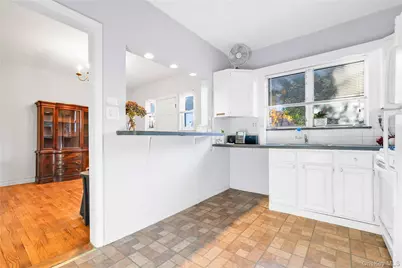 20-11 35th Street, Astoria, NY 11105 - Photo 3