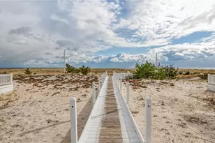 281 Dune Rd, Westhampton Beach, NY 11978 - Photo 17