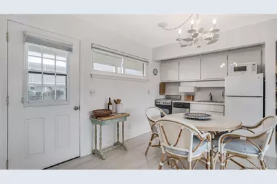 281 Dune Road #2A, Westhampton Beach, NY 11978 - Photo 15