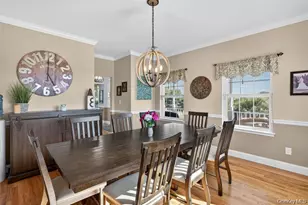 2 Harcourt Cosman Dr, Newburgh, NY 12550 - Photo 9