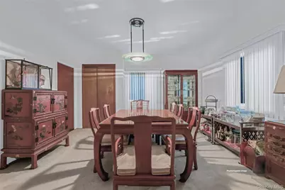 331 Richmond Road, Douglaston, NY 11363 - Photo 7