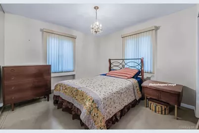 331 Richmond Road, Douglaston, NY 11363 - Photo 9