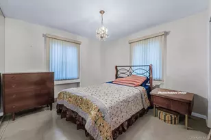 3-31 Richmond Rd, Douglaston, NY 11363 - Photo 9