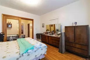 61-38 Linden St, Ridgewood, NY 11385 - Photo 17