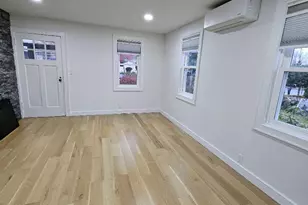 141 Linden St, Roslyn Heights, NY 11577 - Photo 3