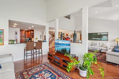 1414 Round Pointe Drive #1414, Haverstraw, NY 10927 - Photo 5