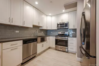 661 W Broadway #503, Long Beach, NY 11561 - Photo 9