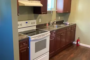 1326 Citizen Ave, Elmont, NY 11003 - Photo 7