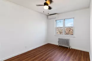 62-86 Dry Harbor Rd, Middle Village, NY 11379 - Photo 19