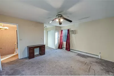 290 E Woodside Avenue, Patchogue, NY 11772 - Photo 17