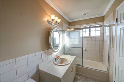 290 E Woodside Avenue, Patchogue, NY 11772 - Photo 21