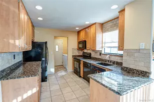 290 E Woodside Ave, Patchogue, NY 11772 - Photo 13