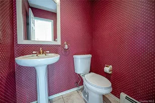 290 E Woodside Ave, Patchogue, NY 11772 - Photo 11