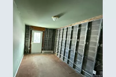 160 Beach 30th Street, Far Rockaway, NY 11691 - Photo 13