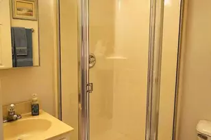 512 Narragansett Villas Dr, Lindenhurst, NY 11757 - Photo 11