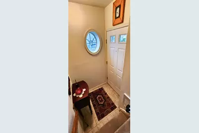 512 Narragansett Villas Drive, Lindenhurst, NY 11757 - Photo 21