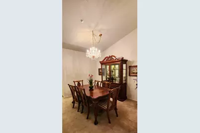 512 Narragansett Villas Drive, Lindenhurst, NY 11757 - Photo 7