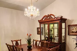 512 Narragansett Villas Dr, Lindenhurst, NY 11757 - Photo 7