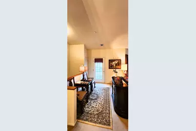 512 Narragansett Villas Drive, Lindenhurst, NY 11757 - Photo 11