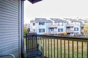 38 Chester Ln, Nanuet, NY 10954 - Photo 13