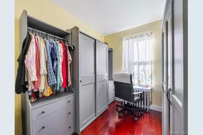 95-26 86th St, Ozone Park, NY 11416 - Photo 17