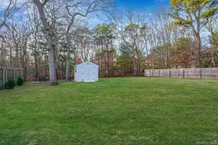 194 Oxhead Rd, Centereach, NY 11720 - Photo 37