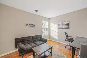 194 Oxhead Rd, Centereach, NY 11720 - Photo 25