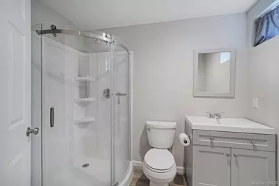 194 Oxhead Road, Centereach, NY 11720 - Photo 33