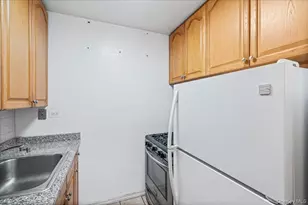 17-85 215th St, Bayside, NY 11360 - Photo 13