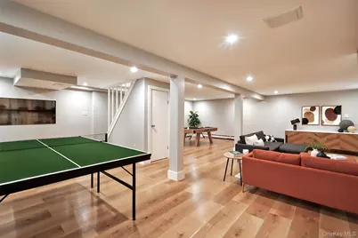 142 Crooked Hill Road, Huntington Station, NY 11743 - Photo 15