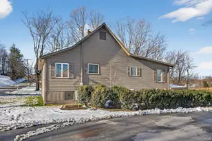 1014 County Rte 37, New Hampton, NY 10958 - Photo 5