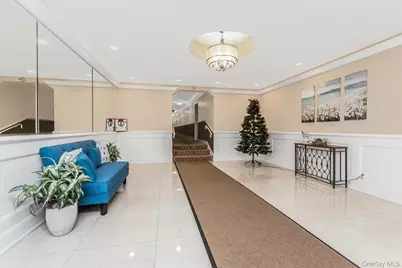 1 Oakridge Place #6A, Eastchester, NY 10709 - Photo 3