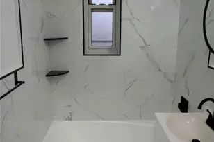 1 Oakridge Pl, Eastchester, NY 10709 - Photo 19