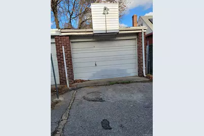 229-11 141st Avenue, Springfield Gardens, NY 11413 - Photo 39