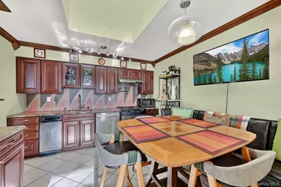 10 Pauline Court, Spring Valley, NY 10977 - Photo 13