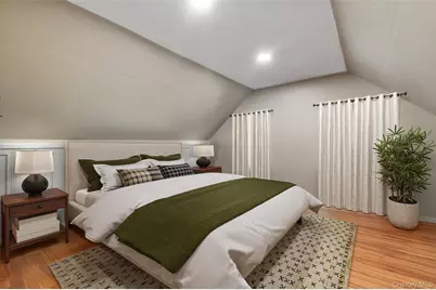 670 Mason Street, Westbury, NY 11590 - Photo 15