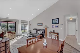 248 Pond View Ln, Smithtown, NY 11787 - Photo 13