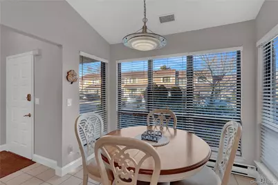 248 Pond View Lane, Smithtown, NY 11787 - Photo 5