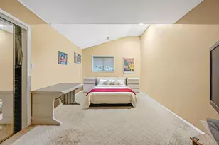 194 Central Park Rd, Plainview, NY 11803 - Photo 15