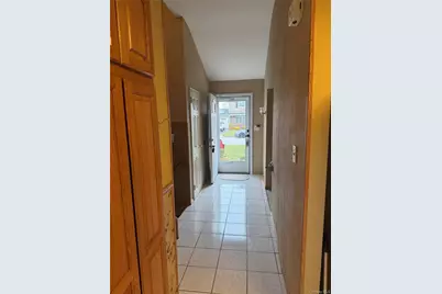 318 W 21st Street, Deer Park, NY 11729 - Photo 21