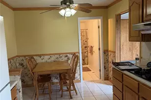 318 W 21st St, Deer Park, NY 11729 - Photo 7