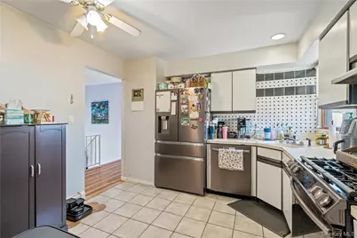 138 Lincoln Road, Franklin Square, NY 11010 - Photo 7