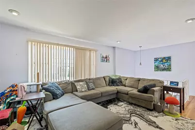 138 Lincoln Road, Franklin Square, NY 11010 - Photo 3