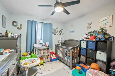 138 Lincoln Road, Franklin Square, NY 11010 - Photo 15