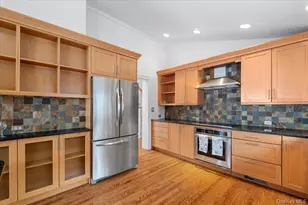 9 Tanglewood Rd, Scarsdale, NY 10583 - Photo 19