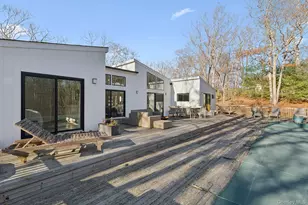 56 N Woods Ln, East Hampton, NY 11937 - Photo 31