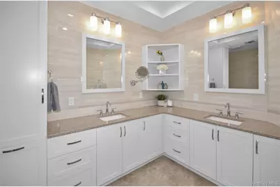 736 Verona Drive, Melville, NY 11747 - Photo 15