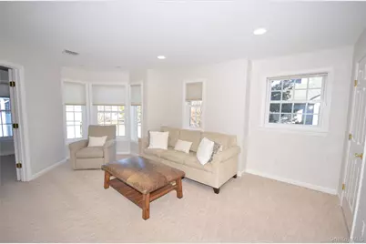 736 Verona Drive, Melville, NY 11747 - Photo 19