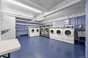 2190 Boston Rd, Bronx, NY 10462 - Photo 15